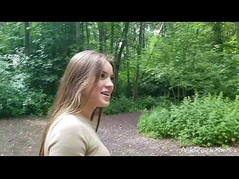 ❤️ Eu sugeri à Evelina que fodêssemos em um lugar público! Ela disse que sim. Então eu a fodi no traseiro e me vim na boca dela. Depois ela se mijou. ❤️ Porno vídeo em pt-br.virtsextor.ru